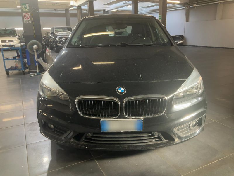 BMW 2er 218d Active Tourer Advantage 2017 – снимка 14