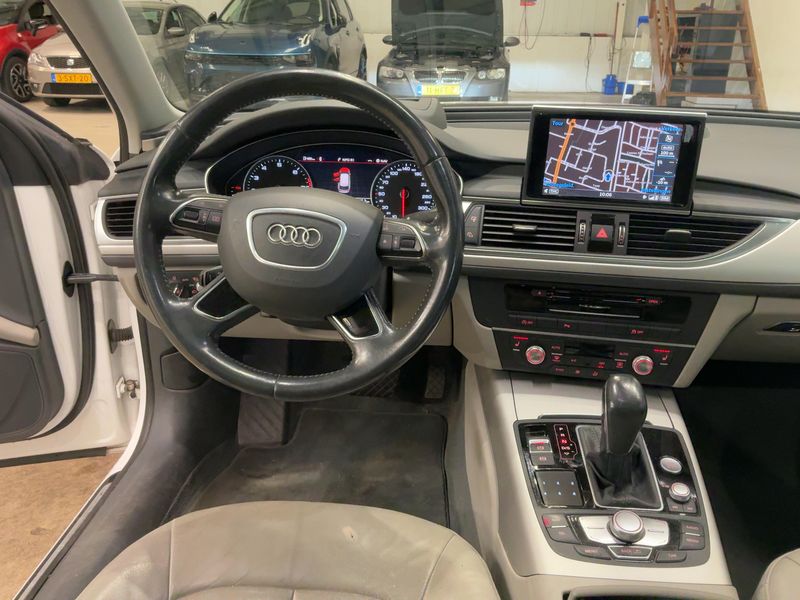 Audi A6 1.8 TFSI ultra 2015 – снимка 17