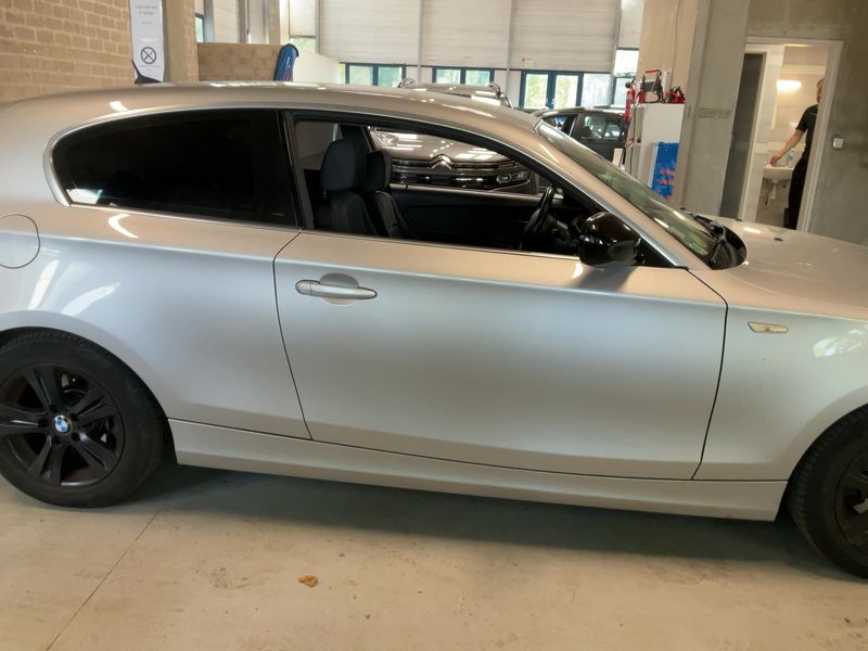 BMW 1er 118d 2012 – снимка 10