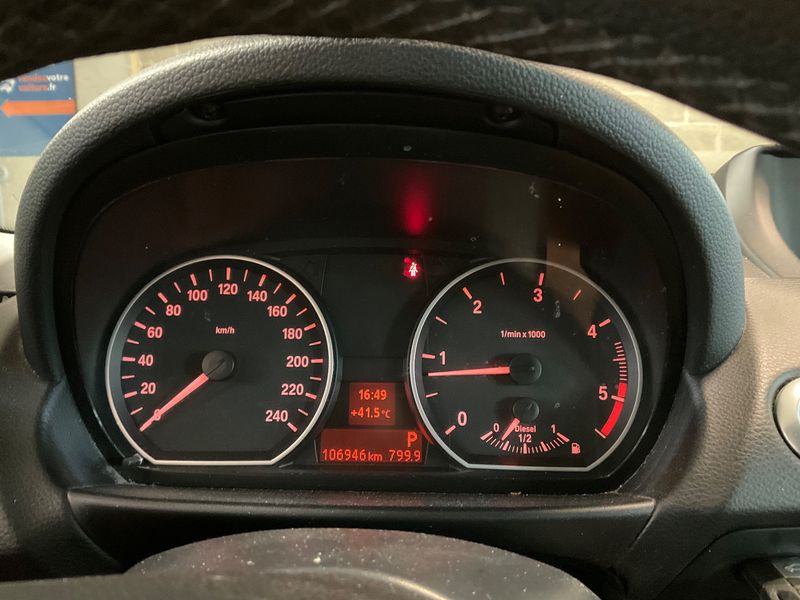 BMW 1er 118d 2012 – снимка 18