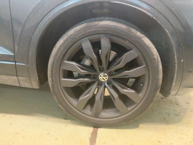 Volkswagen Touareg 3.0 V6 TDI R-Line 4Motion 2023 – снимка 11