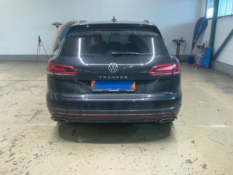 Volkswagen Touareg 3.0 V6 TDI R-Line 4Motion 2023 – снимка 7