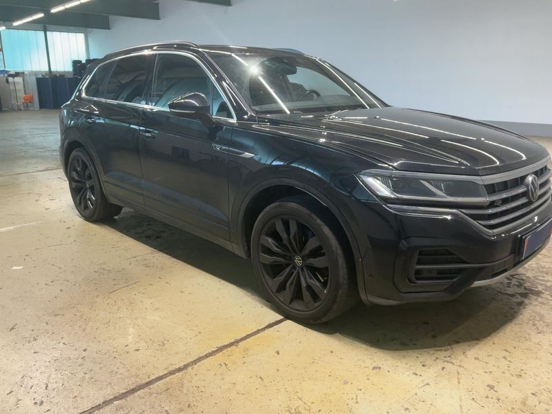 Volkswagen Touareg 3.0 V6 TDI R-Line 4Motion 2023 – снимка 12