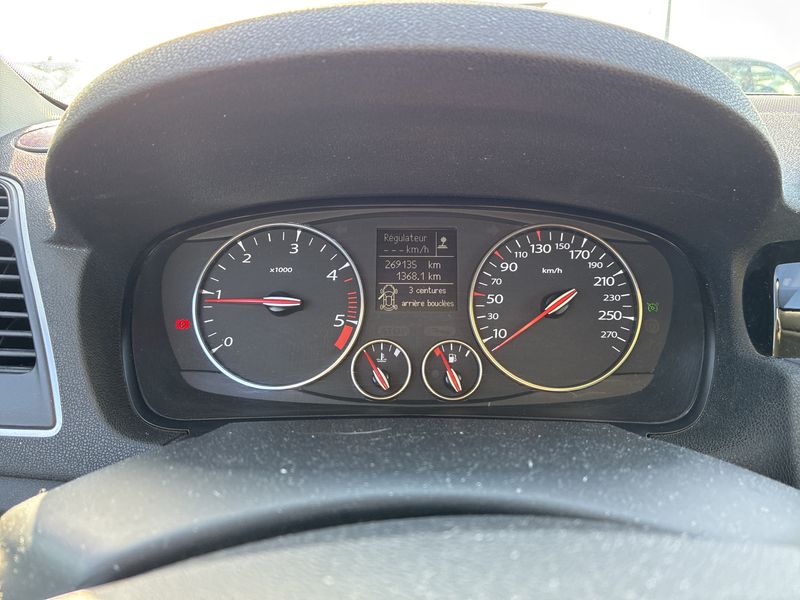 Renault Laguna 1.5 dCi BOSE Edition 2013 – снимка 12