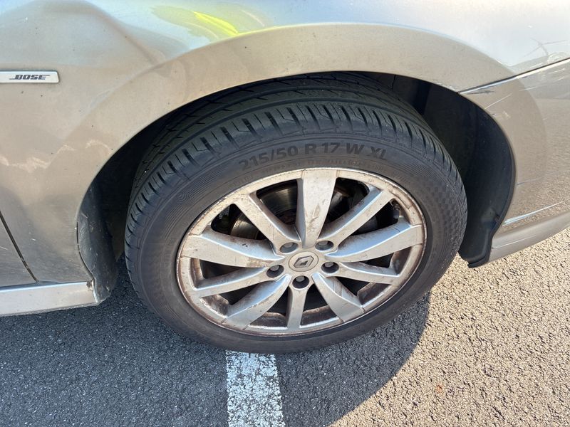 Renault Laguna 1.5 dCi BOSE Edition 2013 – снимка 24