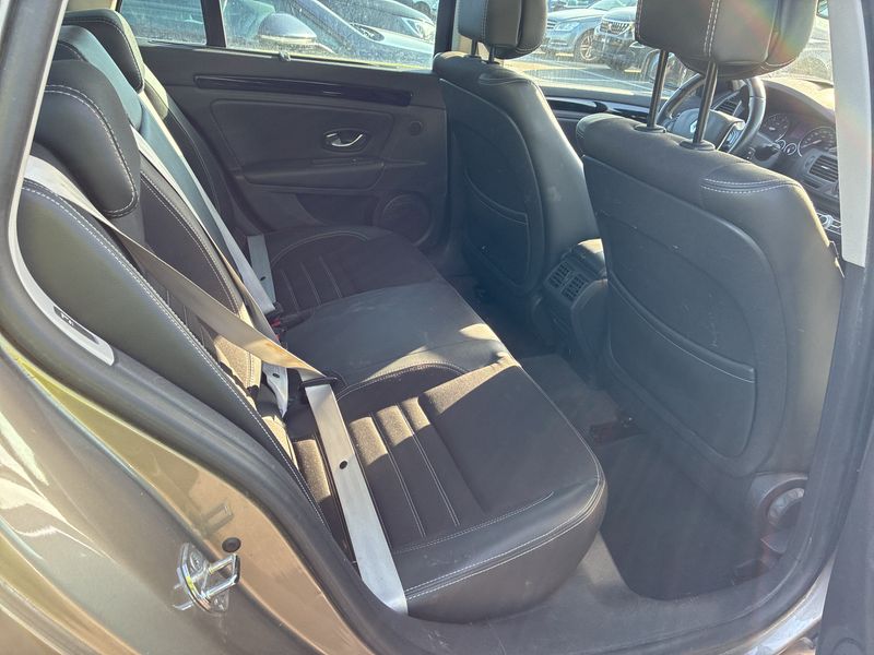Renault Laguna 1.5 dCi BOSE Edition 2013 – снимка 14