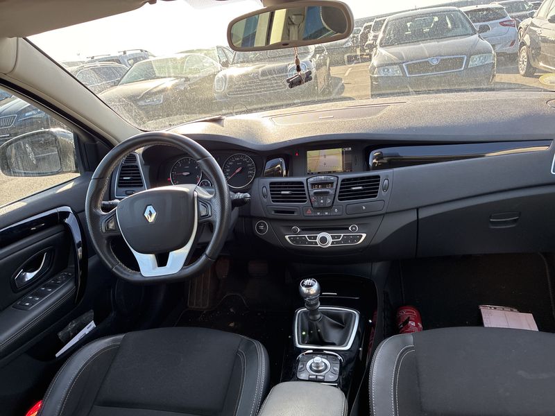 Renault Laguna 1.5 dCi BOSE Edition 2013 – снимка 11