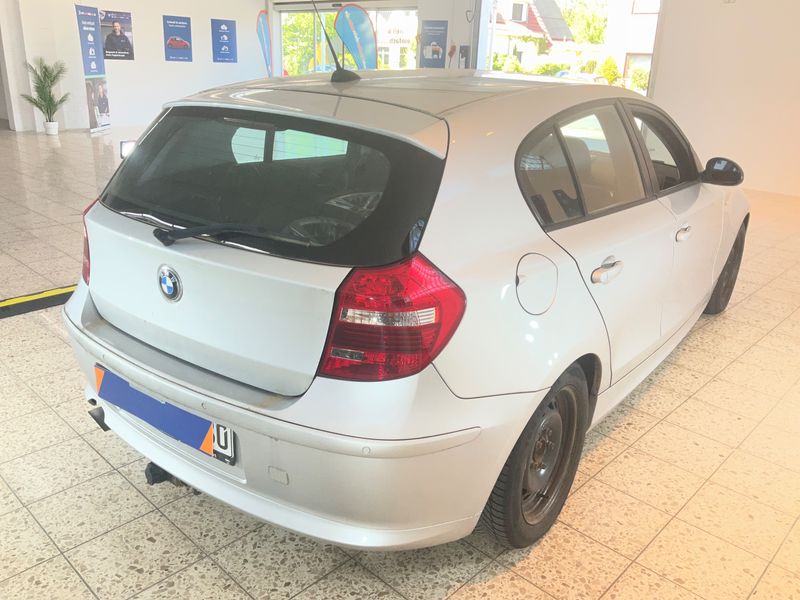 BMW 1er 120i 2007 – снимка 2