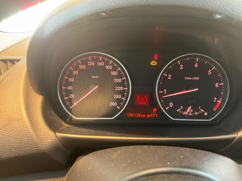 BMW 1er 120i 2007 – снимка 4