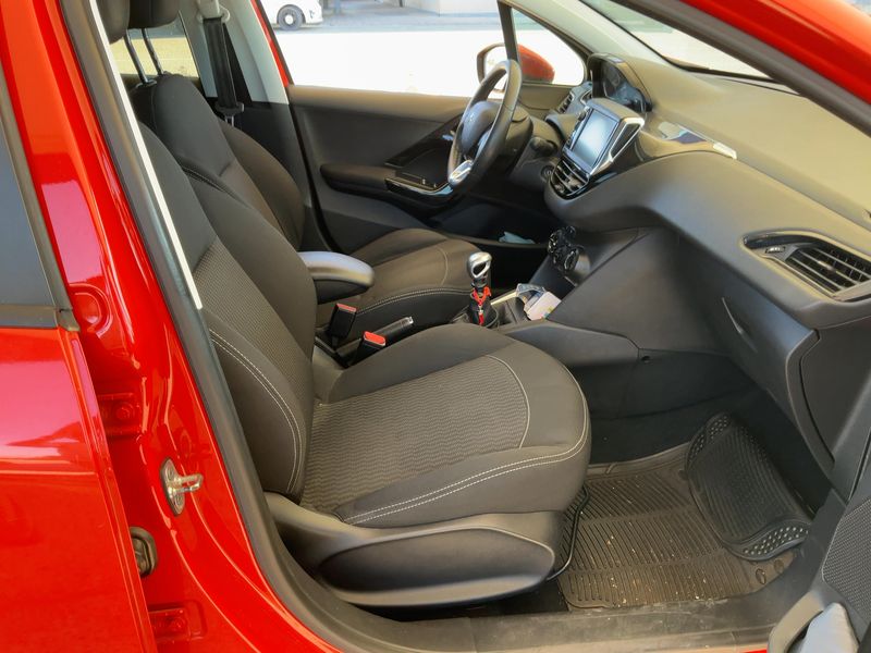 Peugeot 208 1.5 Blue-HDi Active 2019 – снимка 16