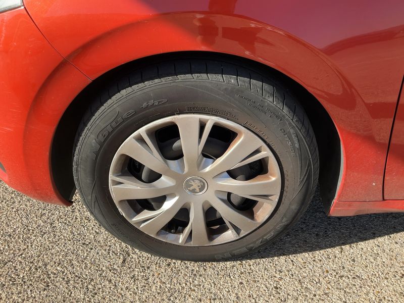 Peugeot 208 1.5 Blue-HDi Active 2019 – снимка 3