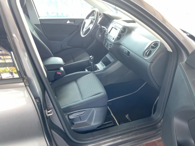 Volkswagen Tiguan 1.4 TSI CityScape BlueMotion Tech 2016 – снимка 16