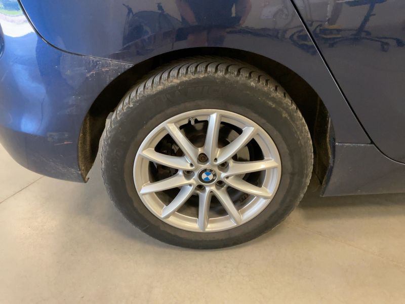 BMW 2er 216d Active Tourer 2016 – снимка 9