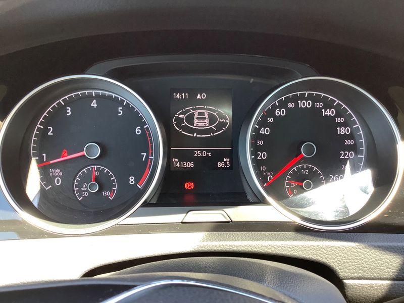 Volkswagen Golf VII 1.4 TSI Highline BlueMotion Tech 2015 – снимка 18