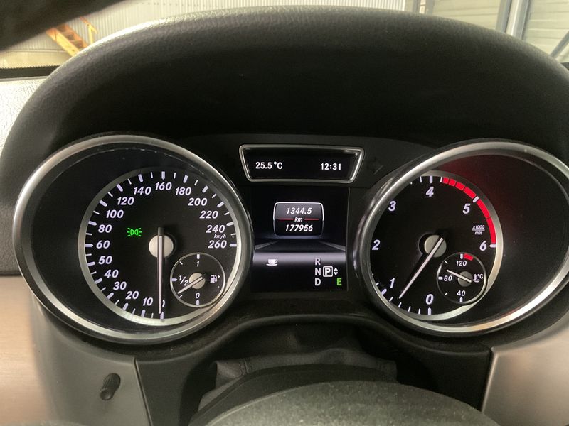 Mercedes-Benz M-Klasse ML 250 CDI BlueTEC 2013 – снимка 18
