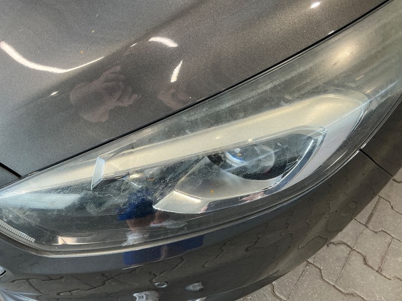 Ford S-Max 2.0 TDCi Bi-Turbo Titanium 2016 – снимка 30