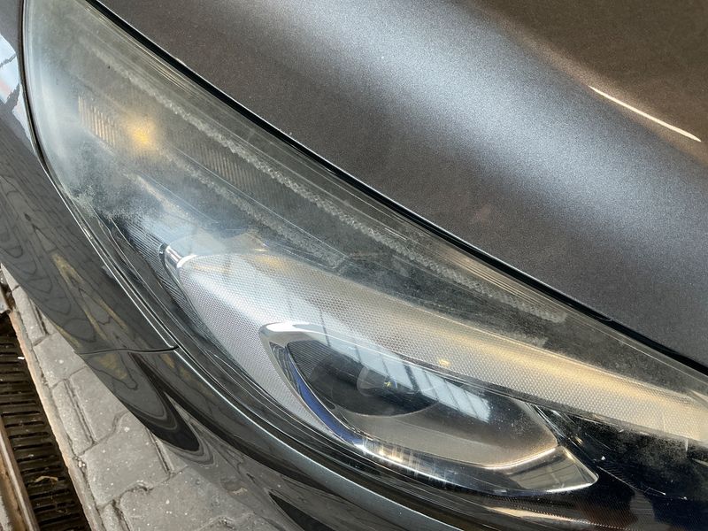 Ford S-Max 2.0 TDCi Bi-Turbo Titanium 2016 – снимка 31