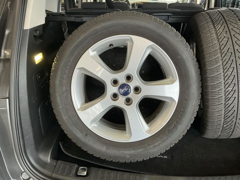 Ford S-Max 2.0 TDCi Bi-Turbo Titanium 2016 – снимка 15