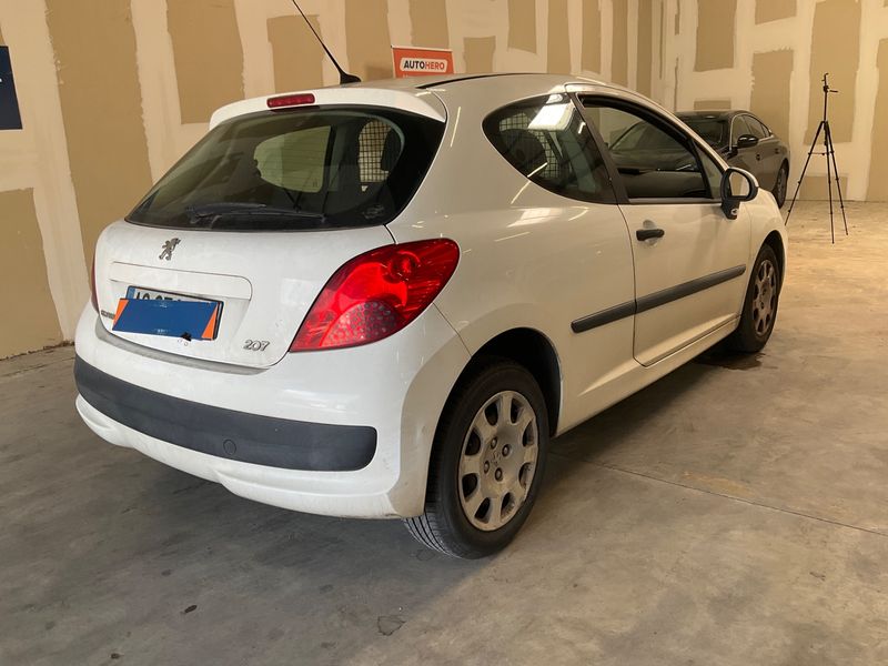 Peugeot 207 1.4 HDi Affaire Pack CD Clim 2009 – снимка 2