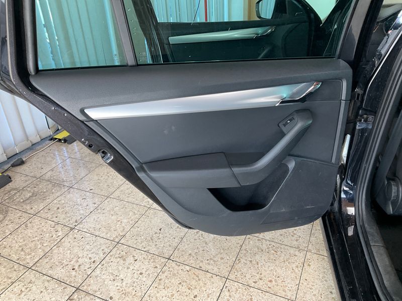 Skoda Octavia 1.4 TSI Elegance 2013 – снимка 44
