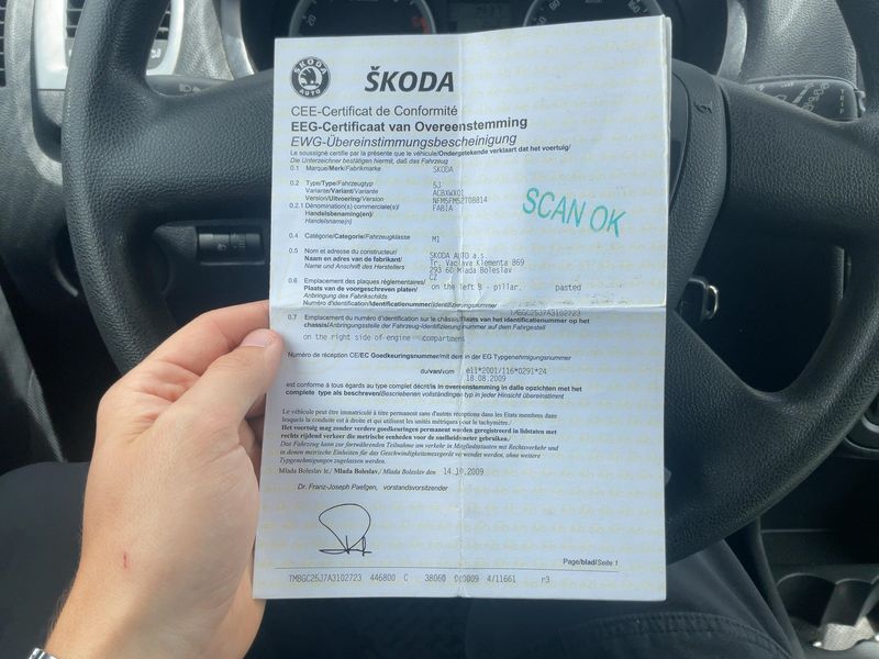 Skoda Fabia 1.4 Ambiente 2009 – снимка 21