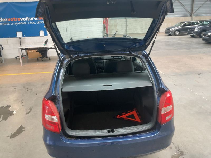 Skoda Fabia 1.4 Ambiente 2009 – снимка 15