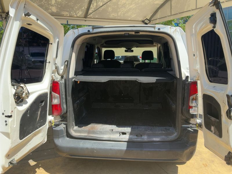 Citroen Berlingo 1.5 Blue-HDi Feel M 2019 – снимка 15