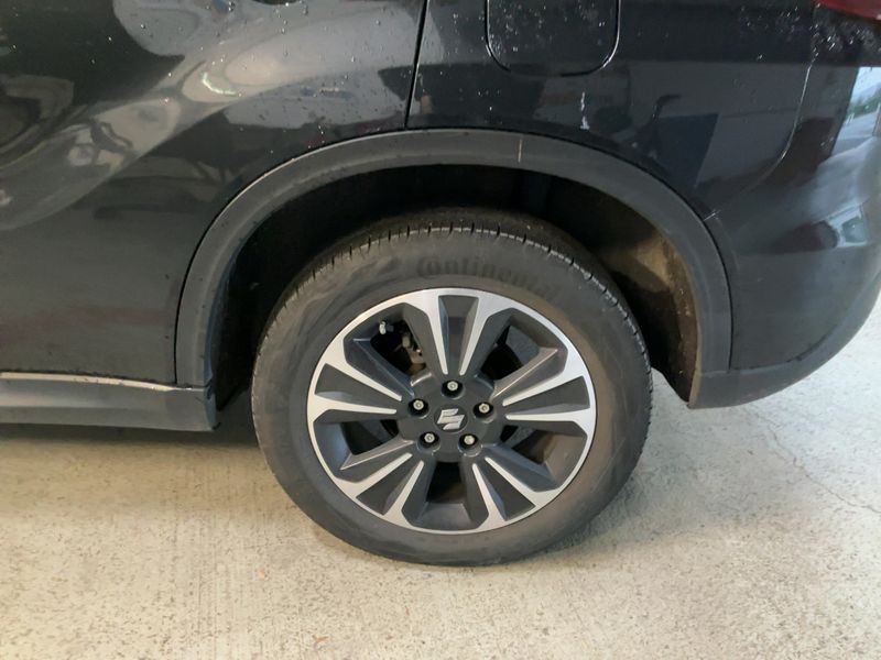 Suzuki Vitara 1.5 Dualjet Hybrid Comfort 4x2 2023 – снимка 5