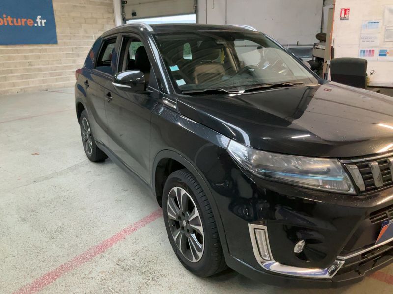Suzuki Vitara 1.5 Dualjet Hybrid Comfort 4x2 2023 – снимка 12