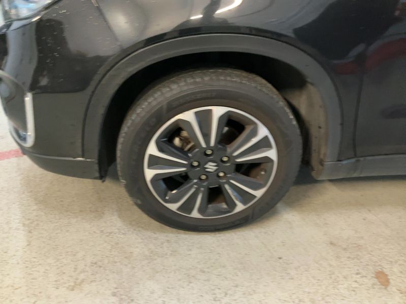 Suzuki Vitara 1.5 Dualjet Hybrid Comfort 4x2 2023 – снимка 3