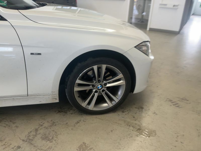 BMW 3er 320d xDrive 2013 – снимка 11