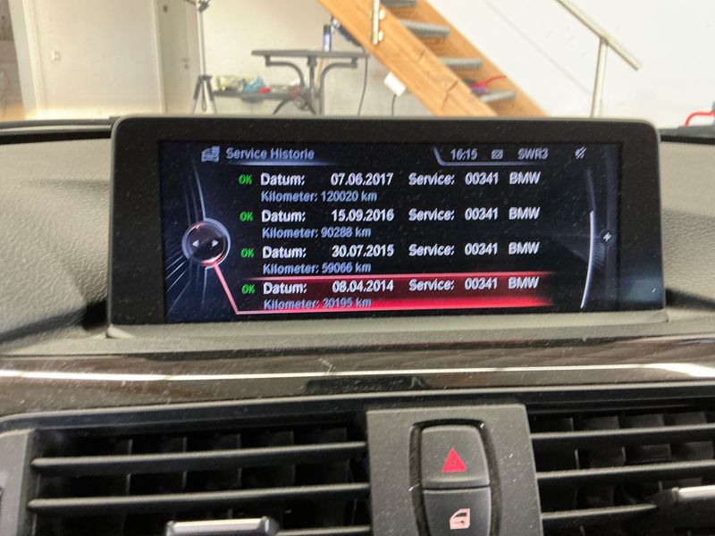 BMW 3er 320d xDrive 2013 – снимка 24