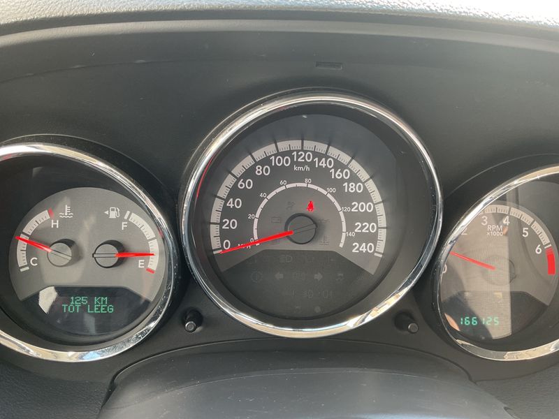 Dodge Caliber 2.0 SE 2010 – снимка 4