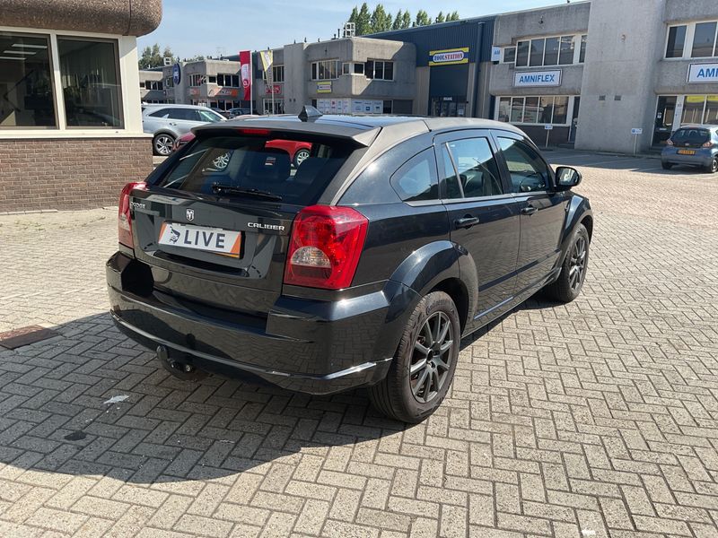 Dodge Caliber 2.0 SE 2010 – снимка 2