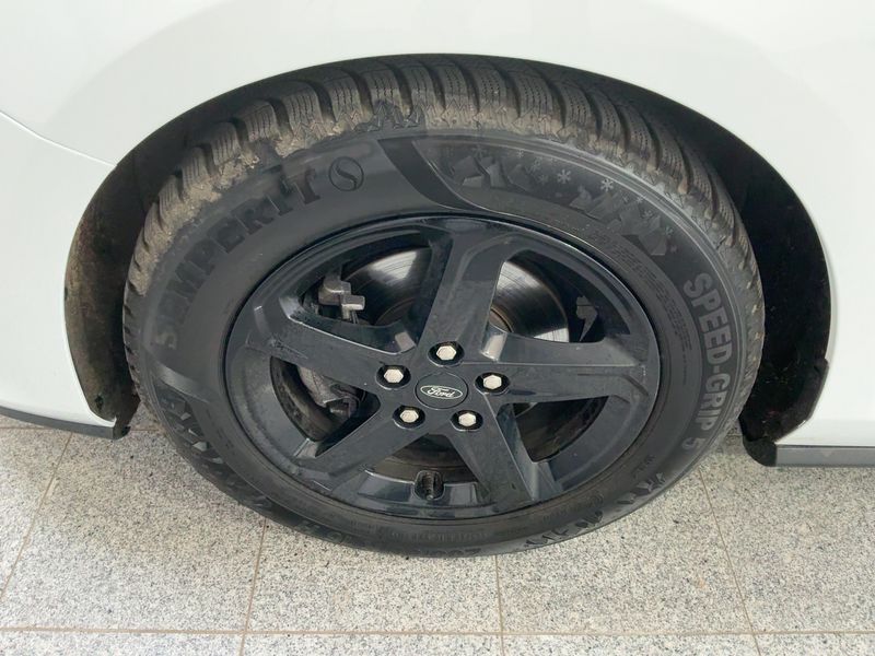 Ford Focus 1.5 TDCi EcoBlue Titanium 2024 – снимка 3