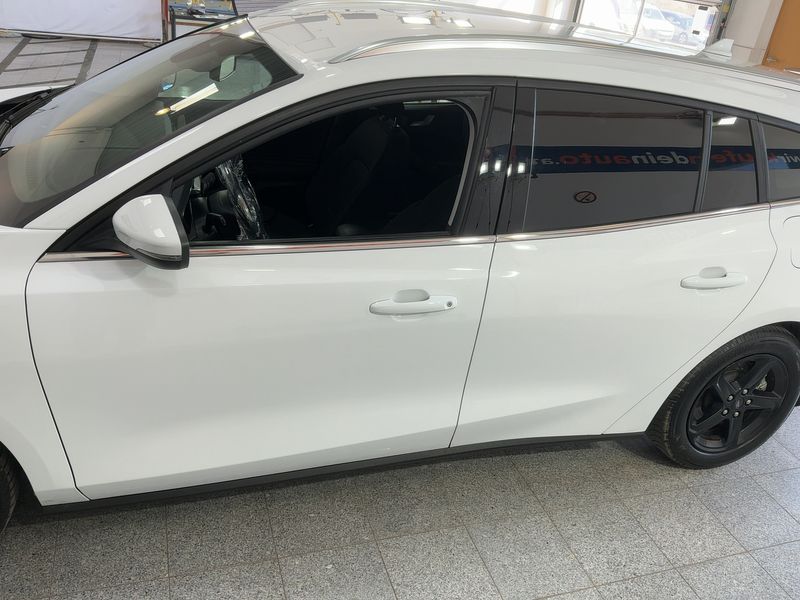 Ford Focus 1.5 TDCi EcoBlue Titanium 2024 – снимка 4