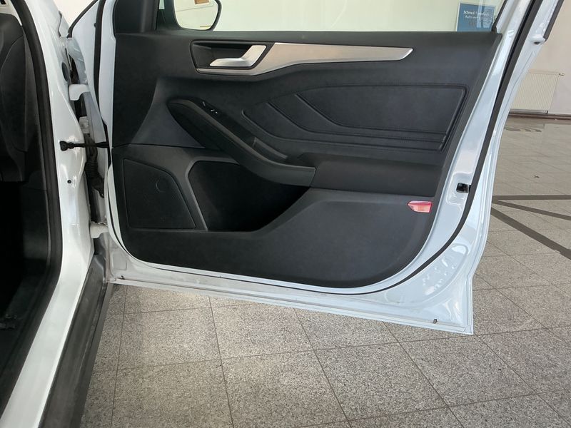 Ford Focus 1.5 TDCi EcoBlue Titanium 2024 – снимка 23