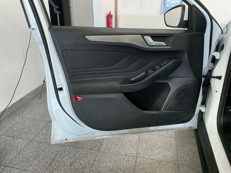 Ford Focus 1.5 TDCi EcoBlue Titanium 2024 – снимка 26