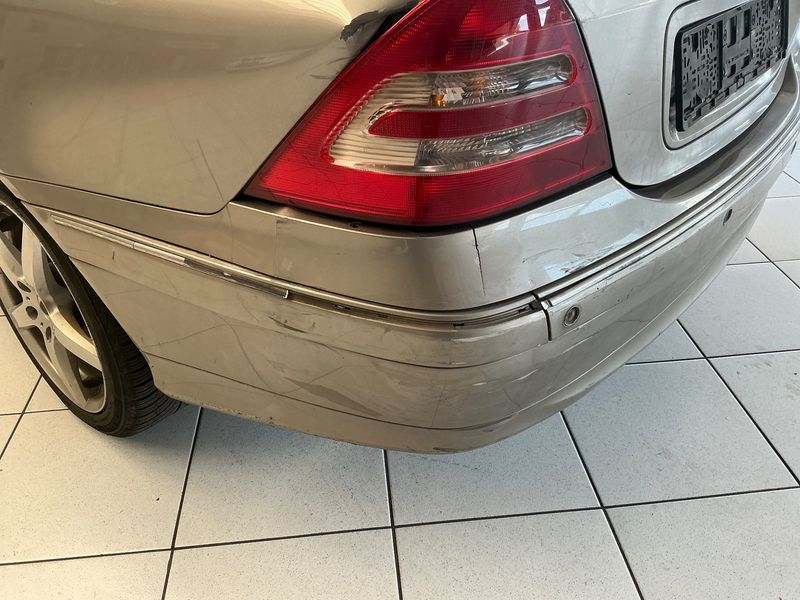 Mercedes-Benz C-Klasse C 220 CDI Avantgarde 2003 – снимка 22