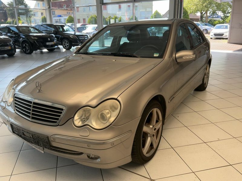 Mercedes-Benz C-Klasse C 220 CDI Avantgarde 2003 – снимка 1