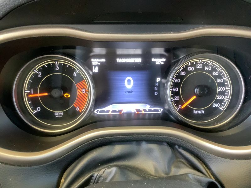 Jeep Cherokee 2.2 M-Jet Limited 4WD 2015 – снимка 19