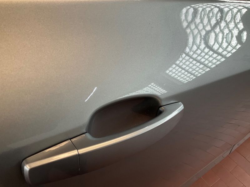 Opel Astra 1.6 Design Edition 2011 – снимка 25