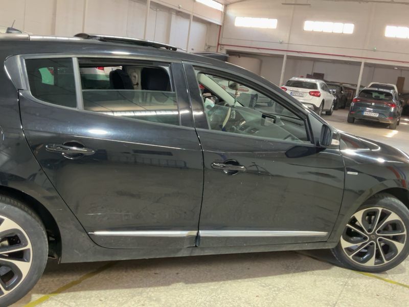 Renault Megane 1.5 dCi BOSE Edition 2014 – снимка 10