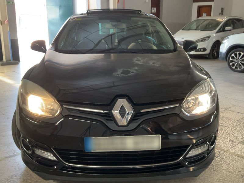 Renault Megane 1.5 dCi BOSE Edition 2014 – снимка 14