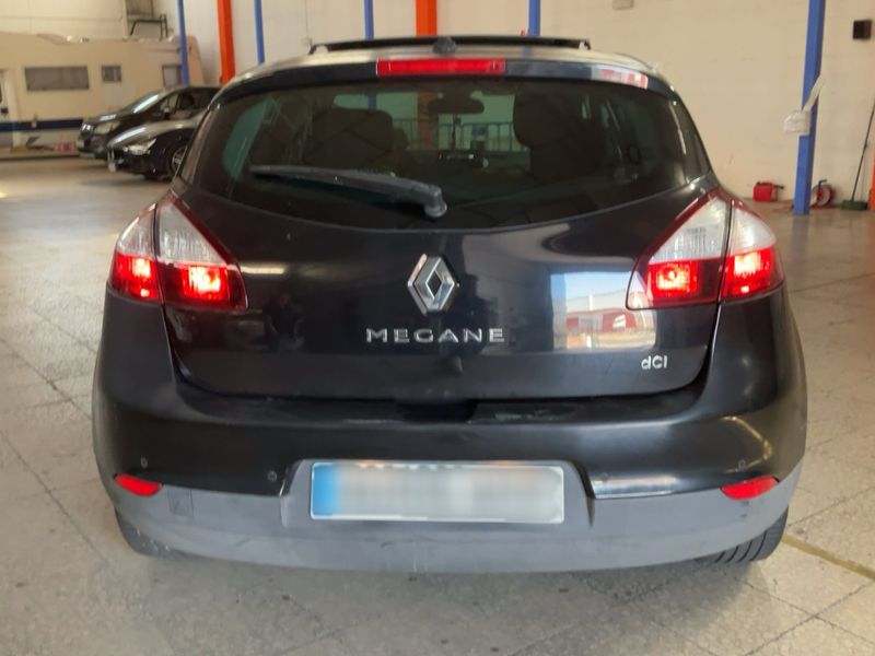 Renault Megane 1.5 dCi BOSE Edition 2014 – снимка 7