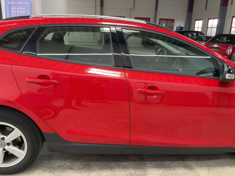 Volvo V40 Cross Country 2.0 D3 2014 – снимка 10