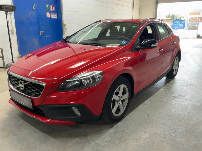 Volvo V40 Cross Country 2.0 D3 2014 – снимка 1