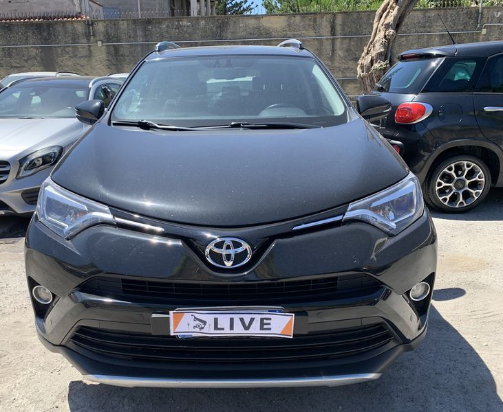 Toyota RAV 4 2.0 D-4D Lounge 2016 – снимка 7