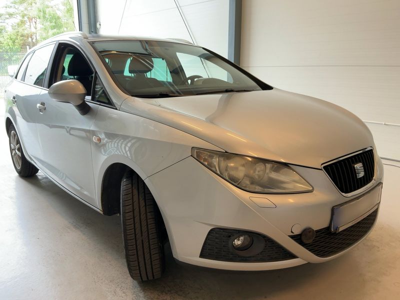 Seat Ibiza 1.4 Style 2010 – снимка 12