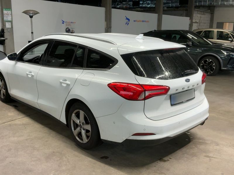 Ford Focus 2.0 TDCi EcoBlue Titanium 2019 – снимка 6